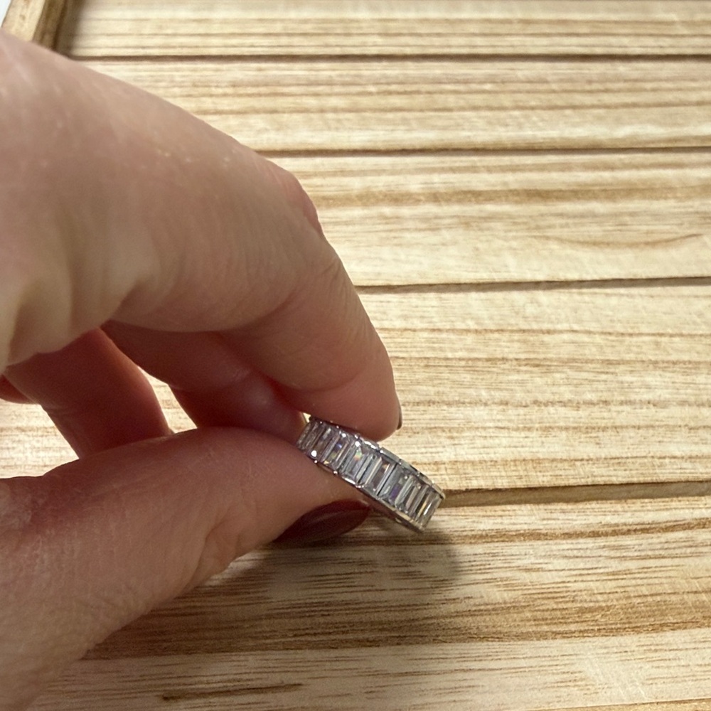 Silver Emerald Rectangular Stone Ring size 5 - image 3